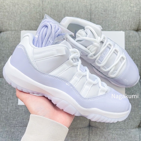 💜🤍 Women’s air Jordan 11 retro low pure violet shoes